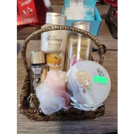 "OSH, body butter, body wash, body lotion, spritz, bath scrub "